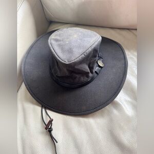Outback Oil Skin cowboy hat In black